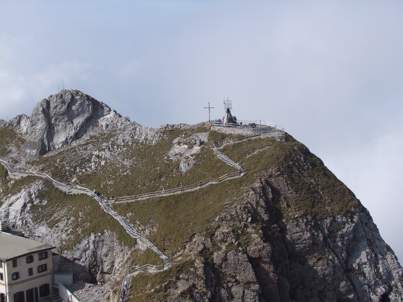 2009_0928pilatus0069.JPG